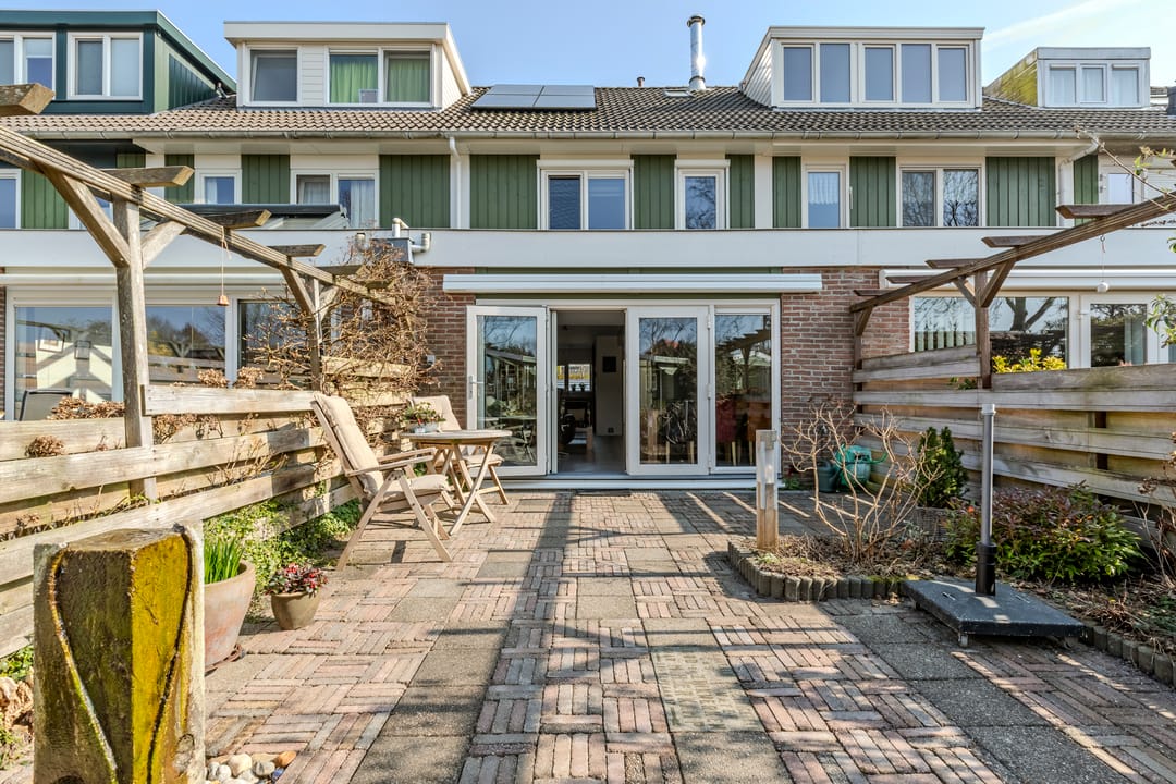 Photo 31 of Houweelstraat 14