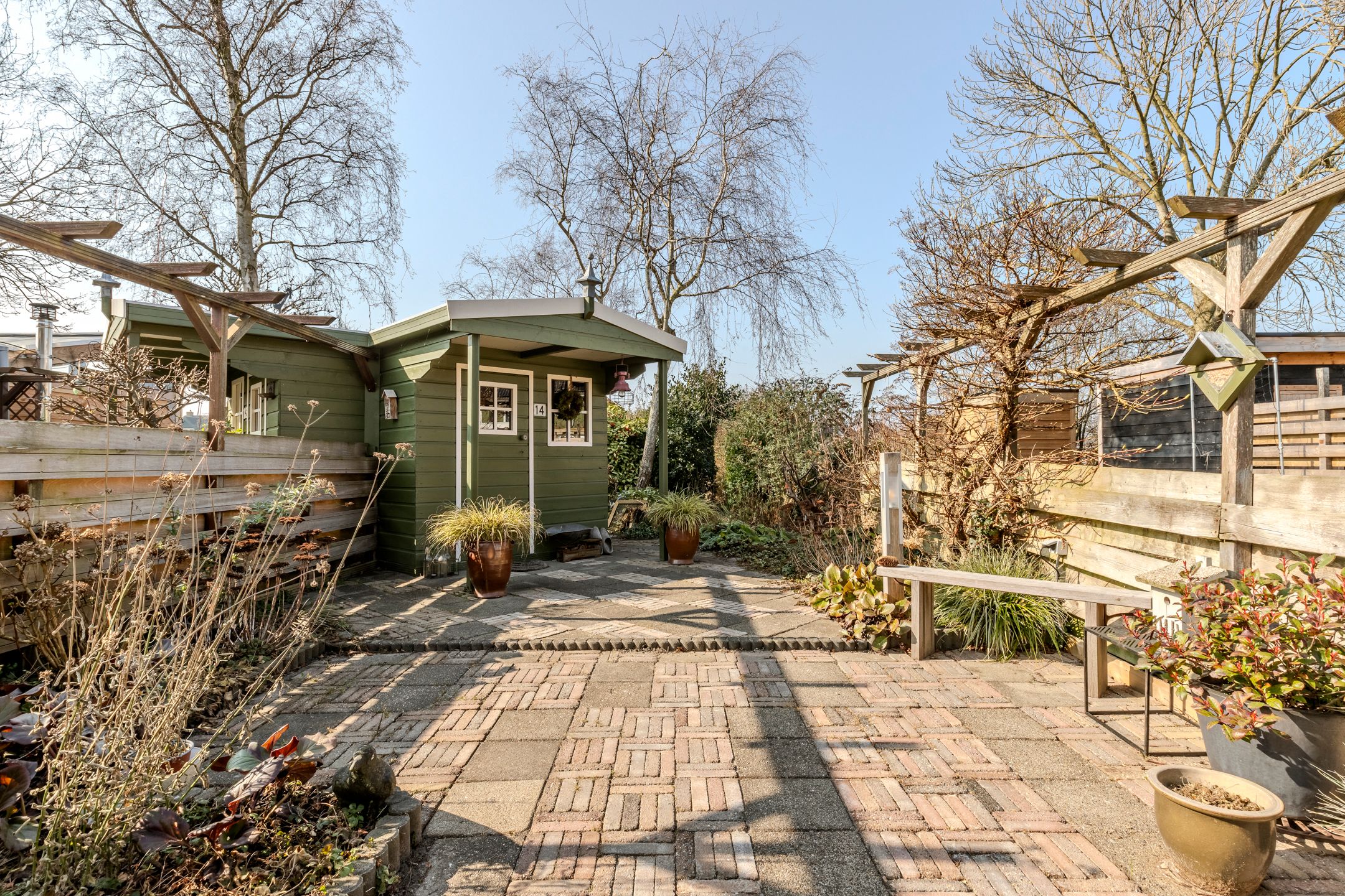 Photo 33 of Houweelstraat 14