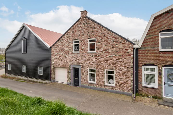 Photo 2 of Stoofdijk 10