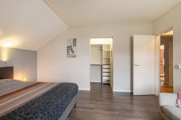 Photo 36 of Stoofdijk 10