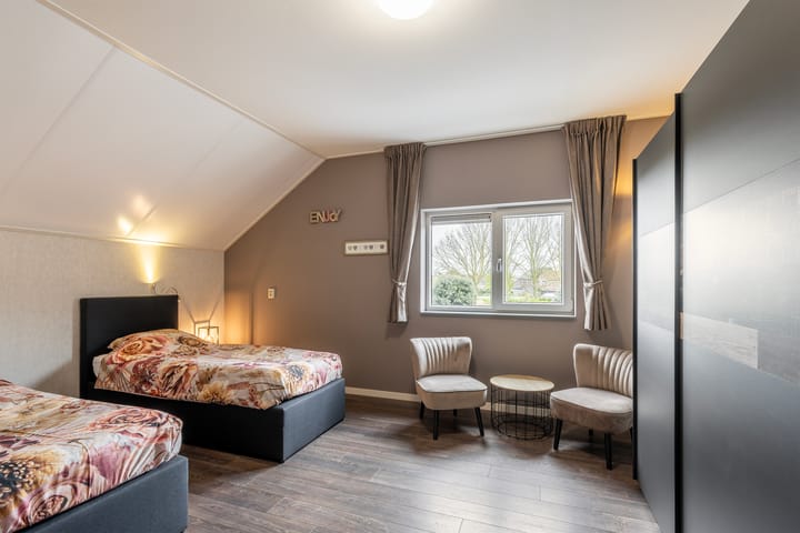 Photo 44 of Stoofdijk 10