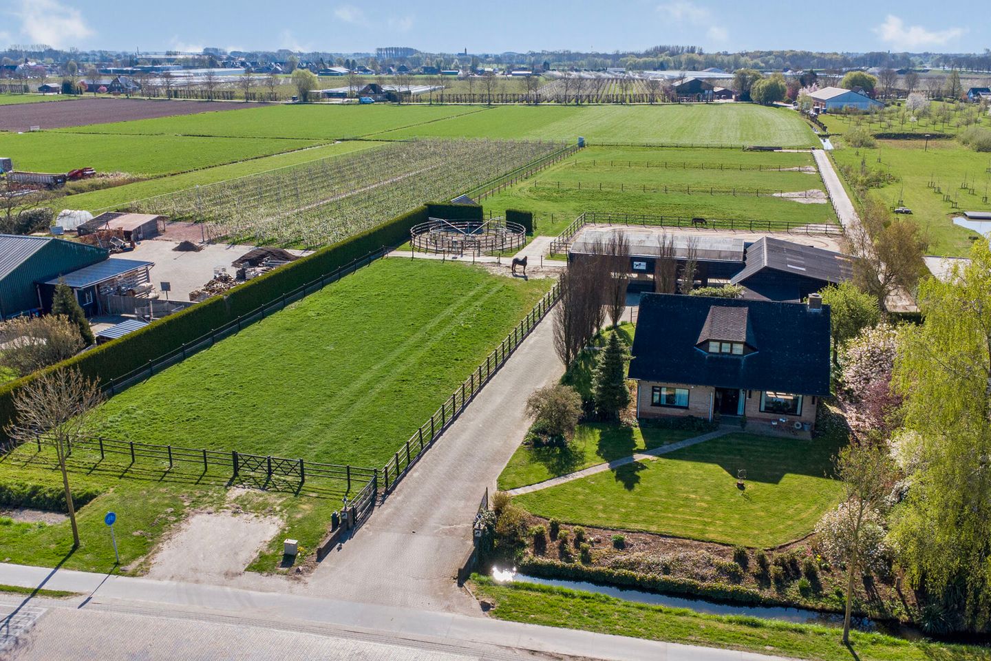 Foto 1 van H.C. de Jonghweg 23