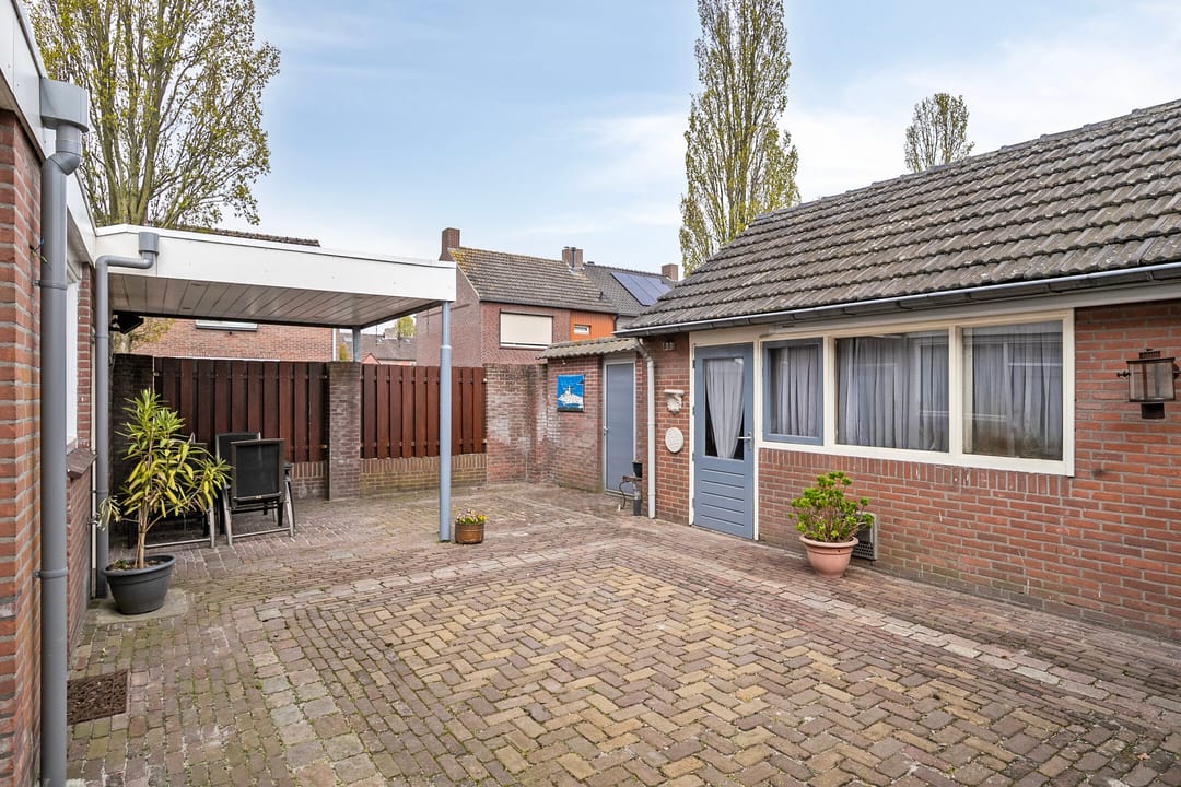 Foto 26 van Graaf Wernerstraat 27