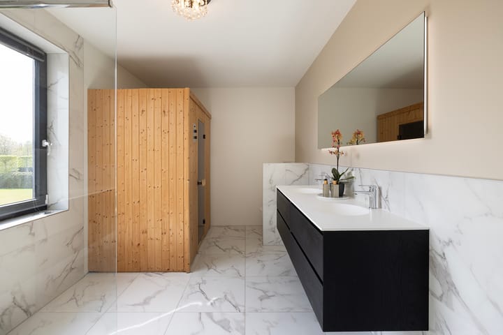 Foto 23 van Larense Laan 16