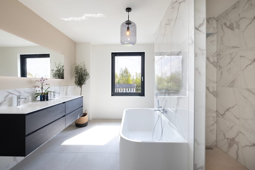 Foto 28 van Larense Laan 16