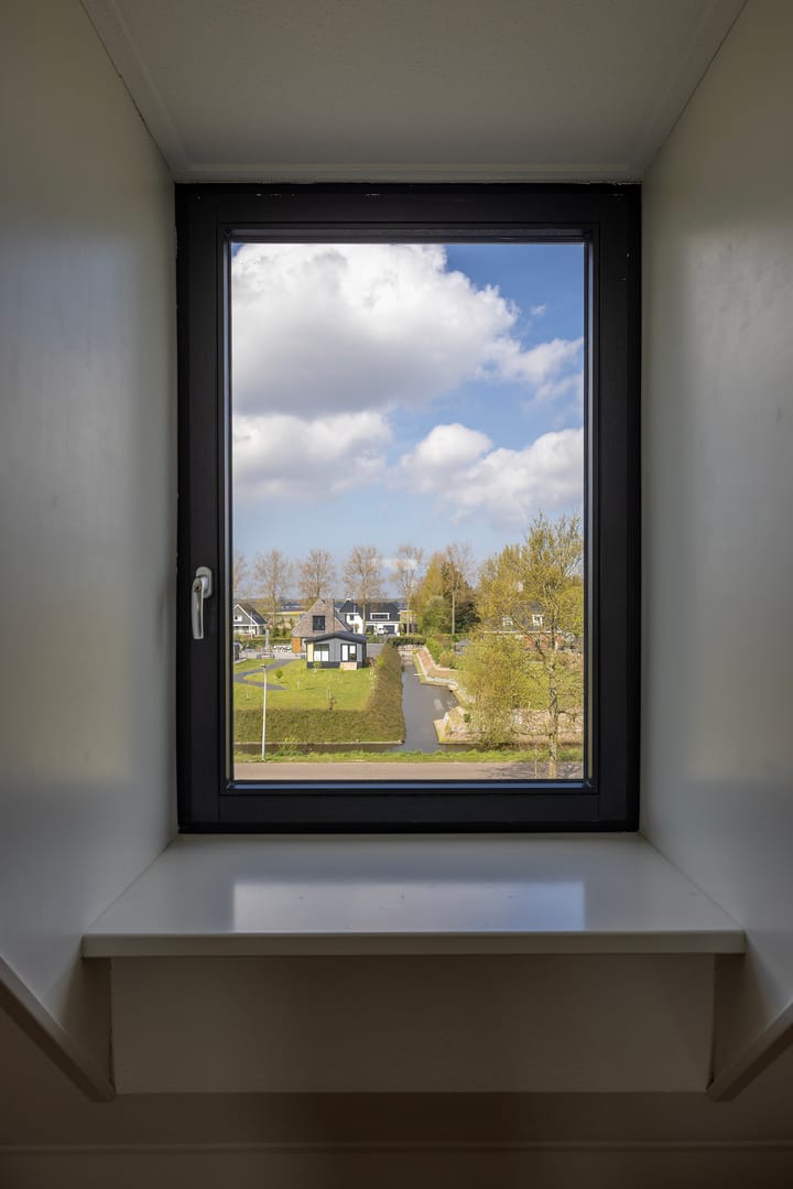 Foto 31 van Larense Laan 16