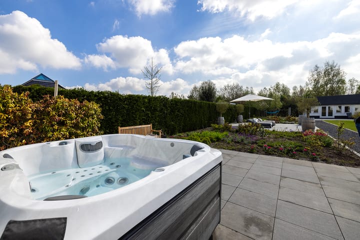 Foto 39 van Larense Laan 16