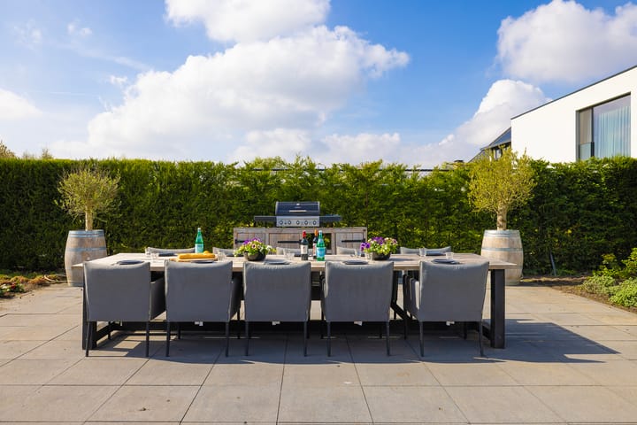 Foto 50 van Larense Laan 16