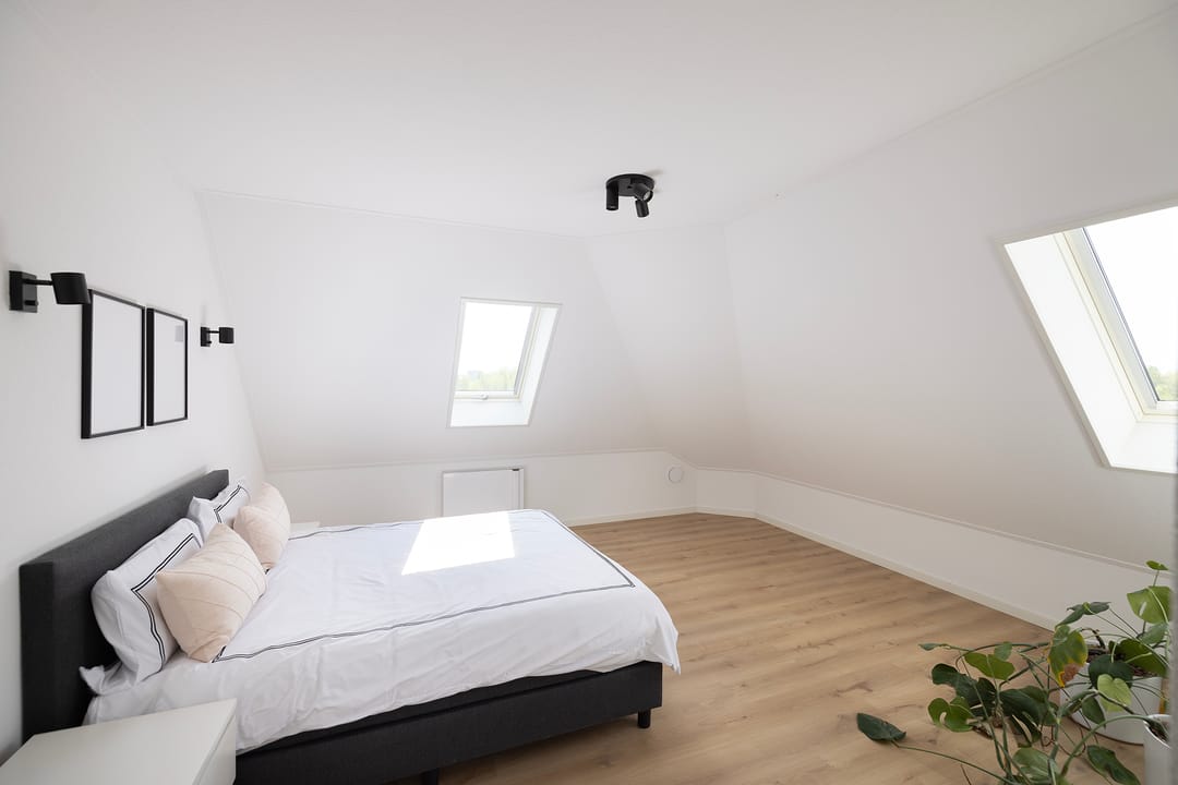 Foto 32 van Larense Laan 16