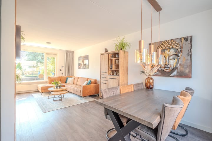 Foto 7 van Distelstraat 1