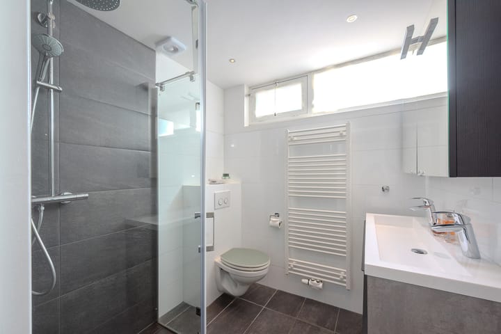 Foto 25 van Distelstraat 1