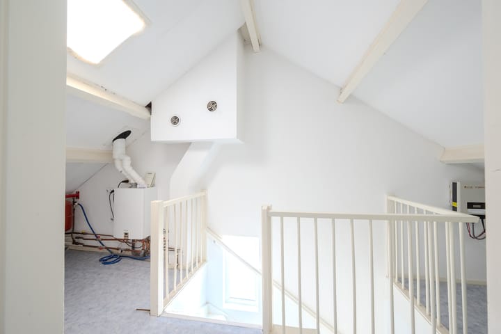 Foto 30 van Distelstraat 1