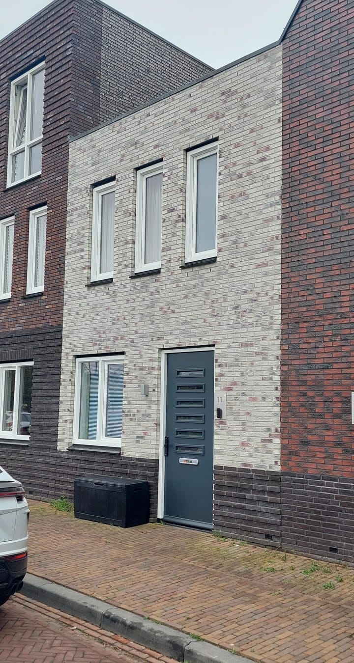 Overweg 11