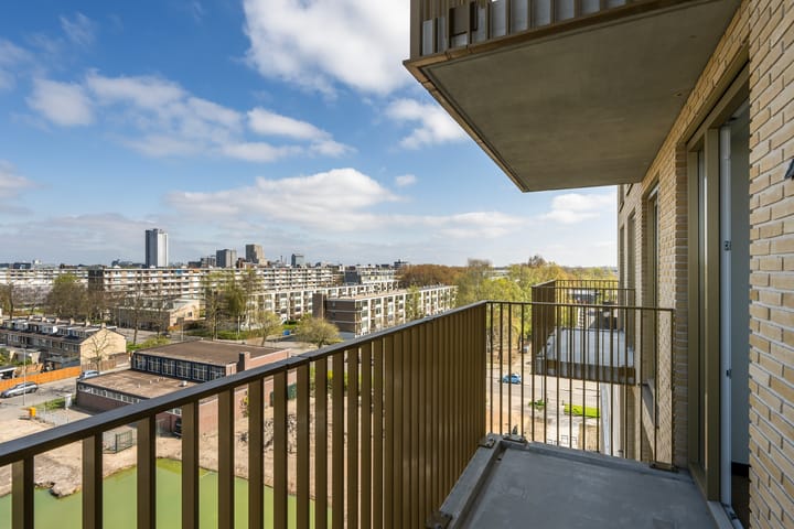 Foto 12 van Jaap van der Hoekplaats 144