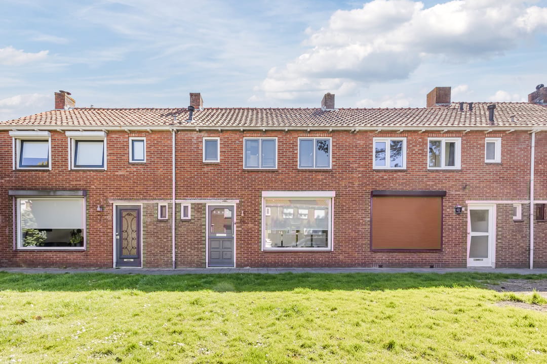 Foto 1 van Aagje Dekenstraat 5