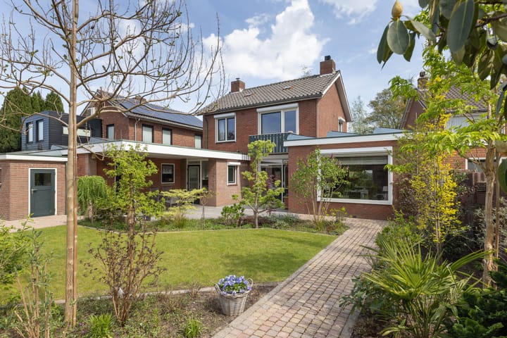 Foto 3 van Rossinistraat 6