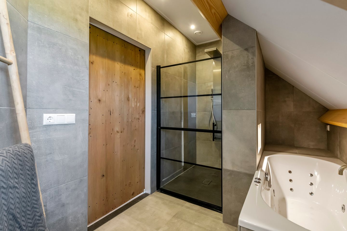 Foto 44 van Rijnbandijk 49