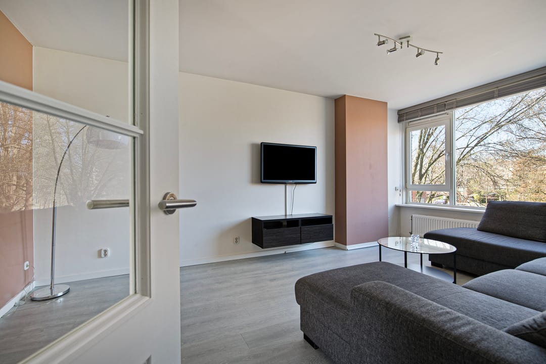 Foto 13 van Bachstraat 406