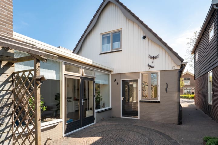 Foto 2 van Dorpsstraat 182