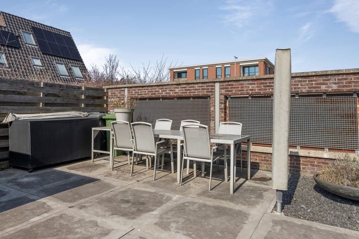 Foto 21 van Fluytstraat 1