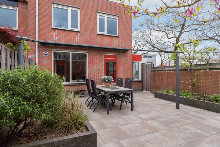 Foto 2 van De Vergulde Wagen 93