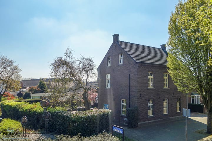 Foto 3 van Pastoor Vranckenlaan 43