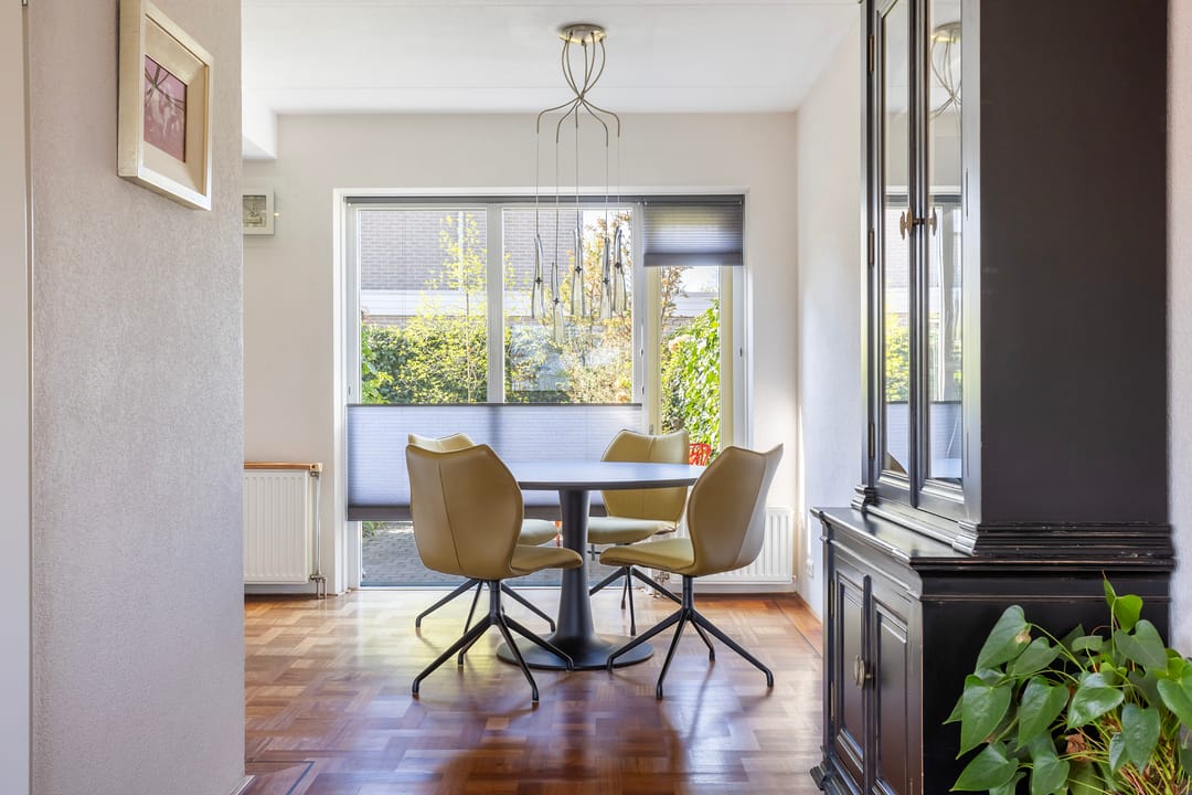 Foto 7 van Jupiter 8