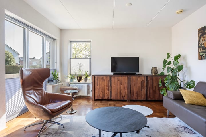 Foto 13 van Jupiter 8