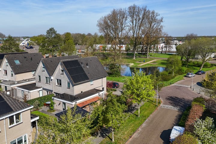 Foto 44 van Jupiter 8