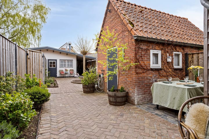 Foto 35 van Margrietstraat 24