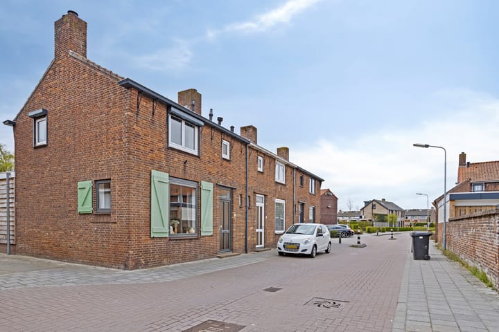 Foto 45 van Margrietstraat 24