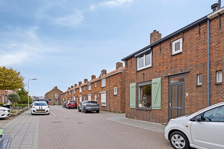 Foto 46 van Margrietstraat 24