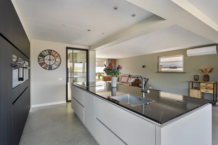 Foto 19 van Hegge 104