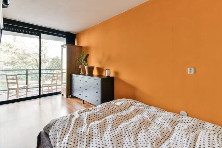 Foto 12 van Hertzstraat 28