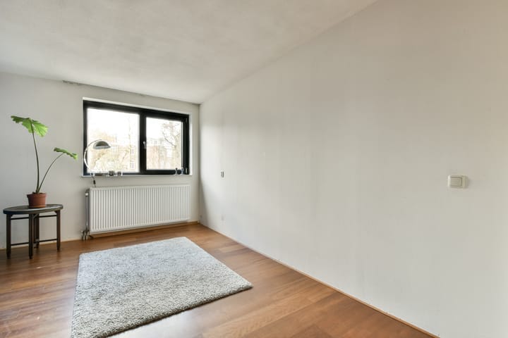 Foto 13 van Hertzstraat 28