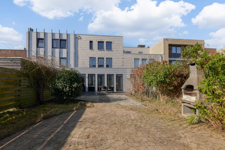 Foto 2 van Goudplaat 25