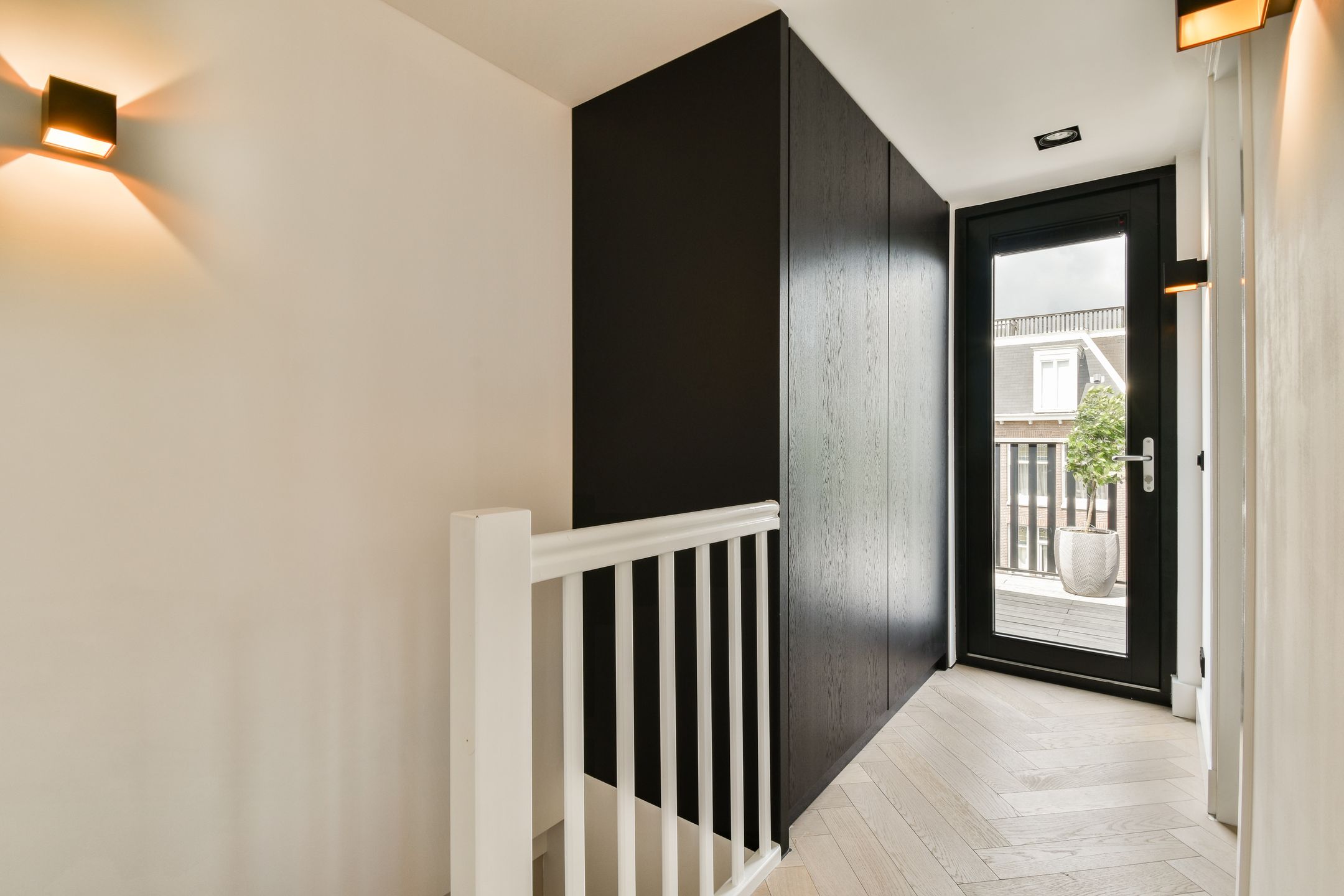 Photo 24 of Koninginneweg 195-3