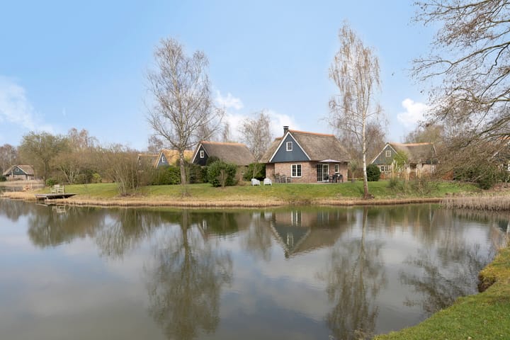 Photo 3 of Binnenweg 12-38