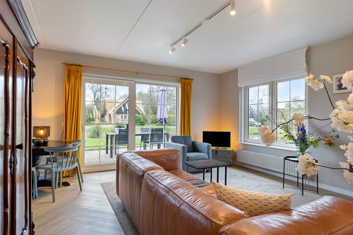 Photo 9 of Binnenweg 12-38