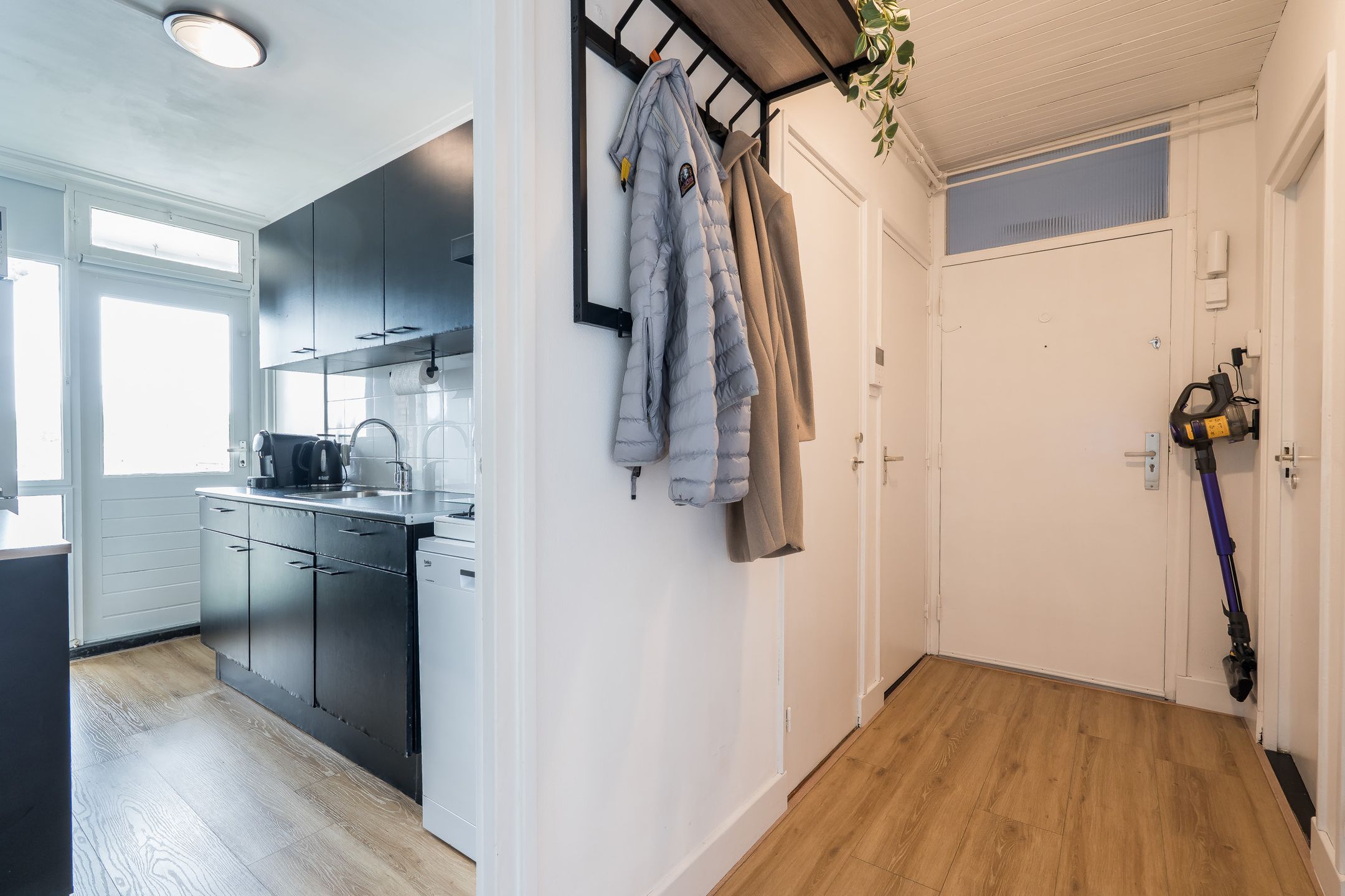 Photo 24 of Limburglaan 18