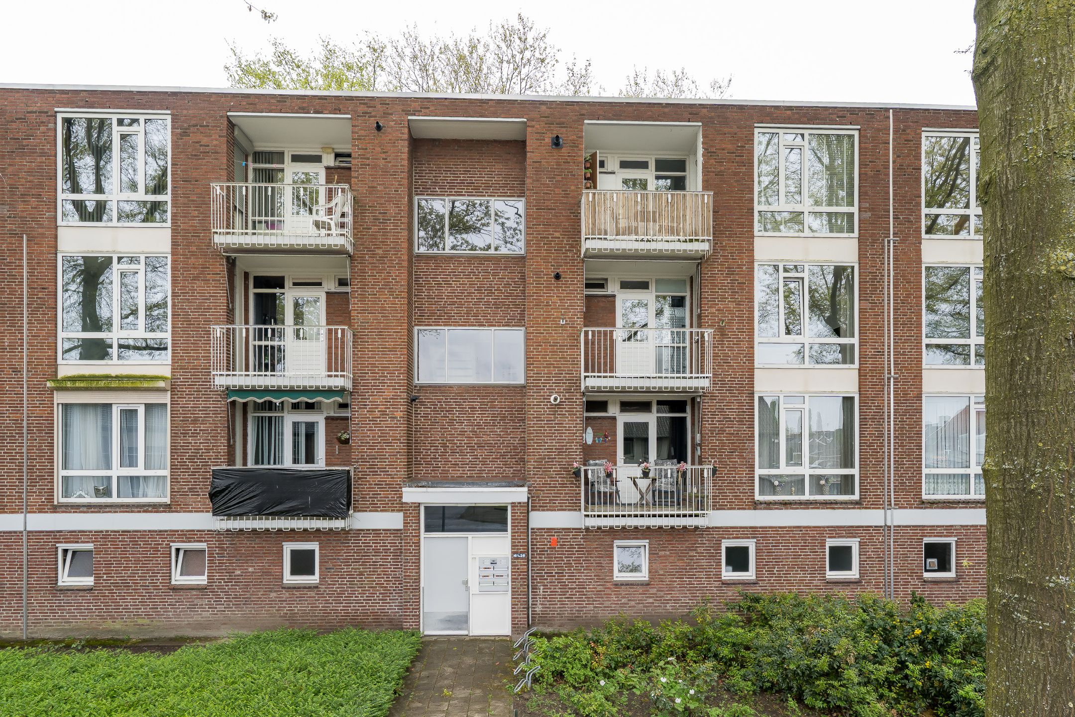 Photo 30 of Limburglaan 18