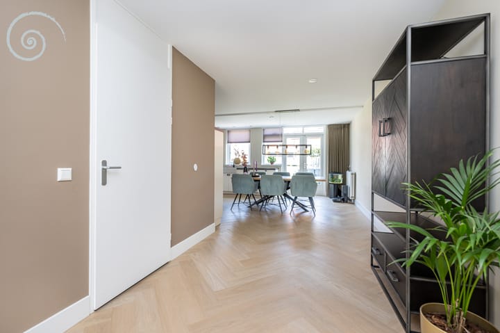 Foto 12 van Betje Wolffstraat 25