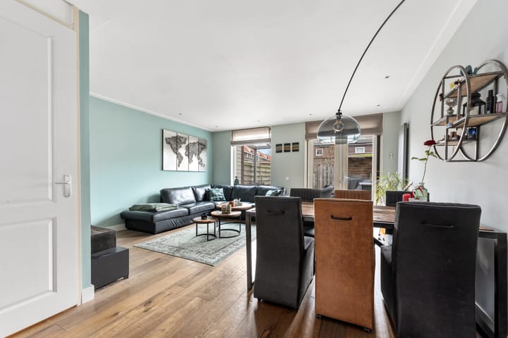 Foto 9 van Brederostraat 32