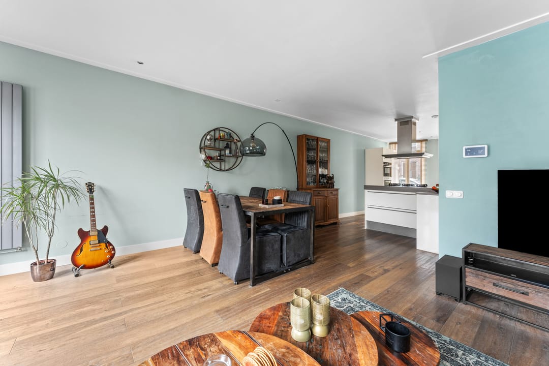 Foto 11 van Brederostraat 32