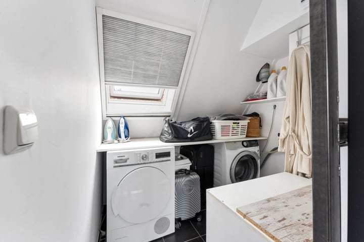 Foto 31 van Brederostraat 32