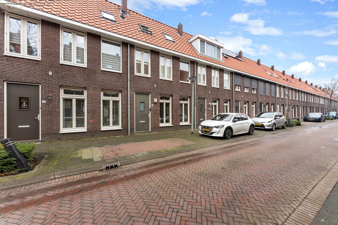 Foto 38 van Brederostraat 32