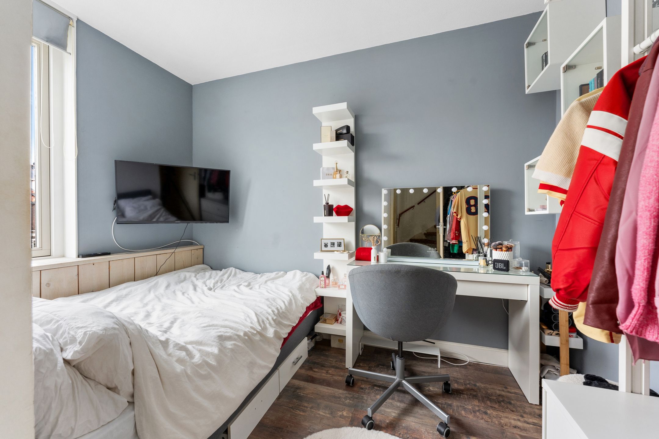 Foto 24 van Brederostraat 32