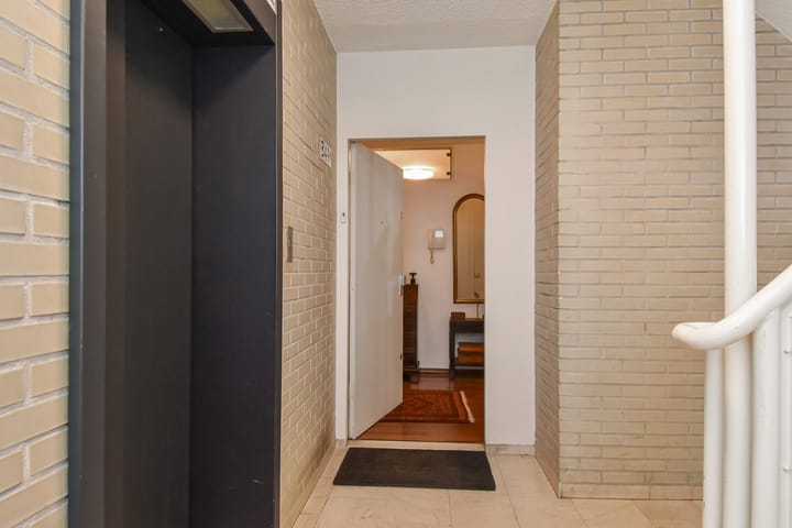 Photo 3 of Bezuidenhoutseweg 349-A