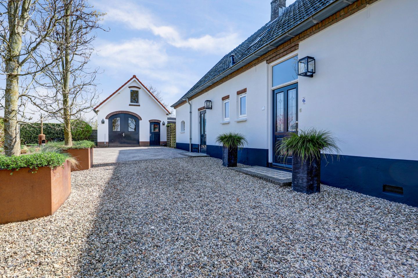 Foto 4 van Angerensestraat 6