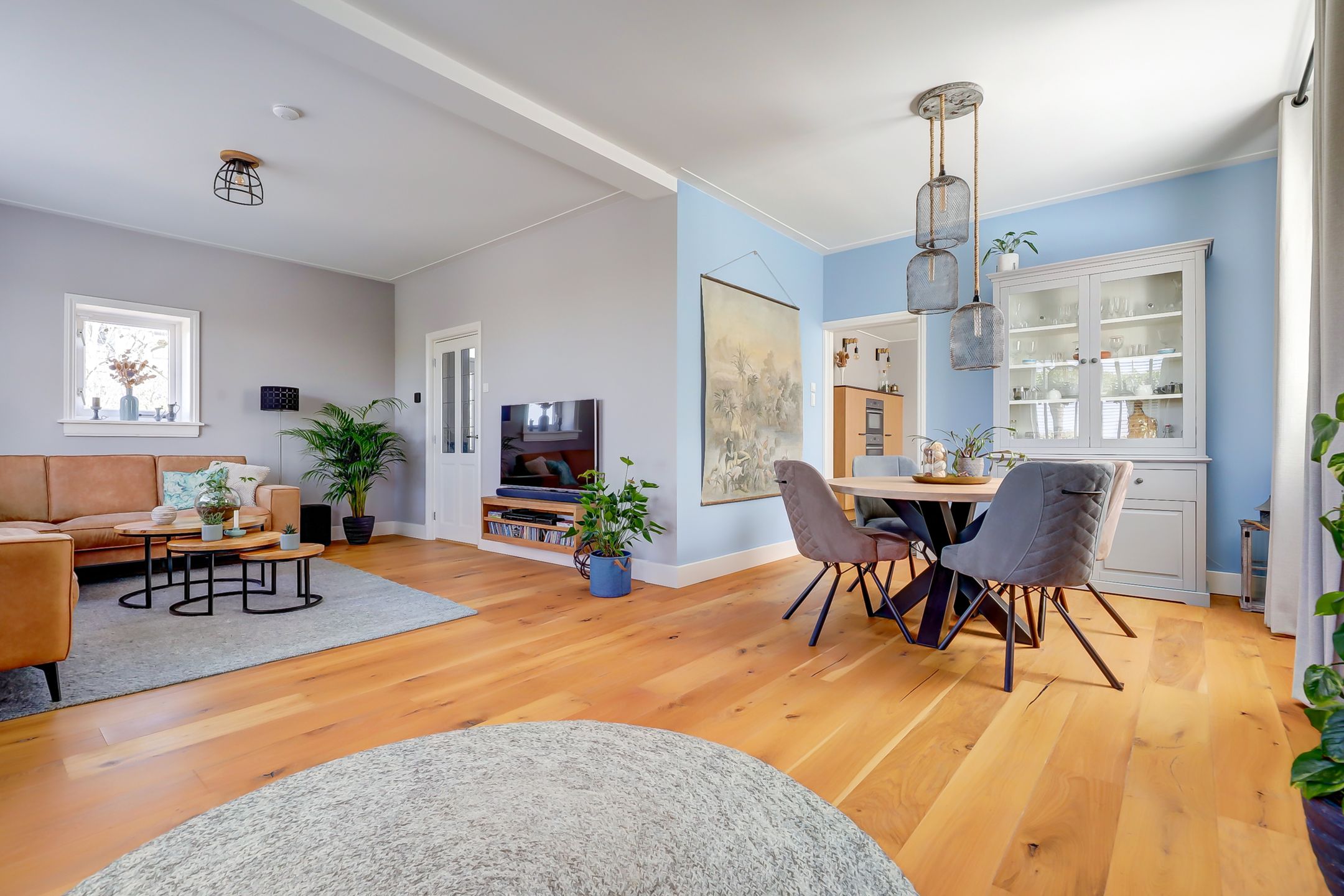 Foto 12 van Angerensestraat 6